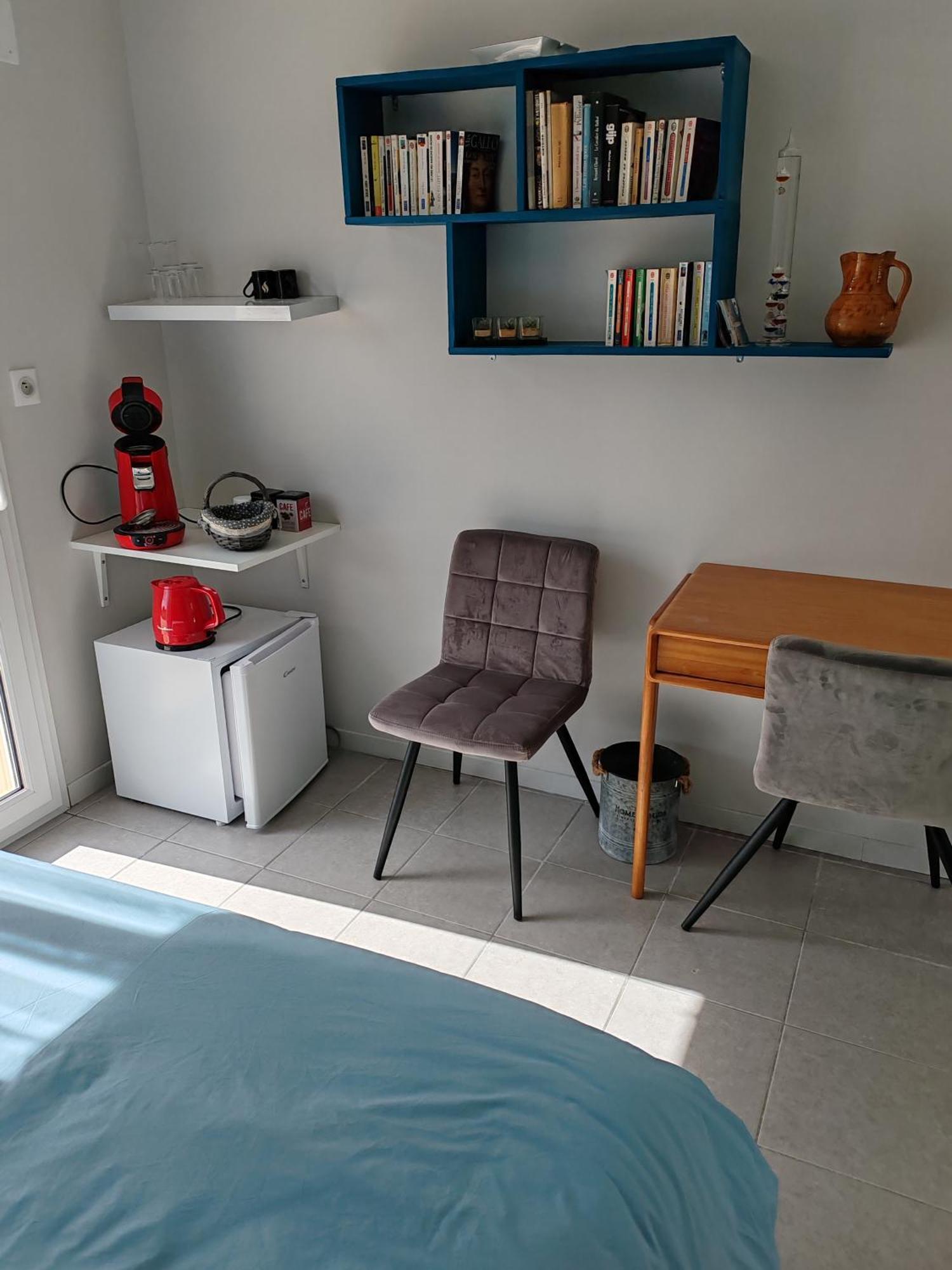 La Revetizon Bed & Breakfast Saint-Pierre-d'Amilly Luaran gambar